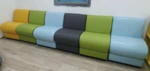 ספסל לובי מעוצב | כורסאות אירוח | א. חי גרף